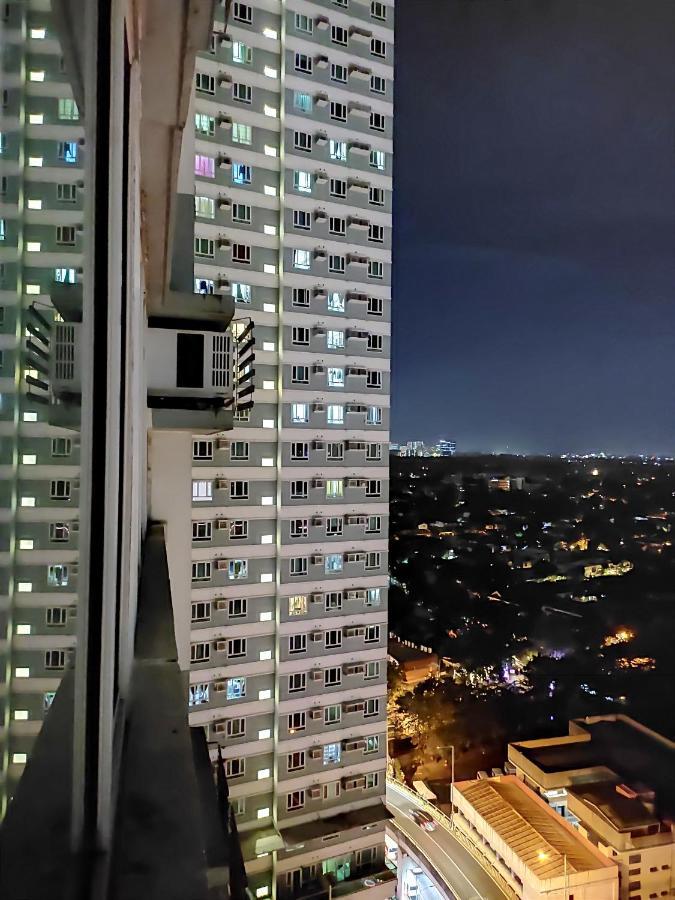 Aparthotel The Beacon Makati Manila Exterior foto